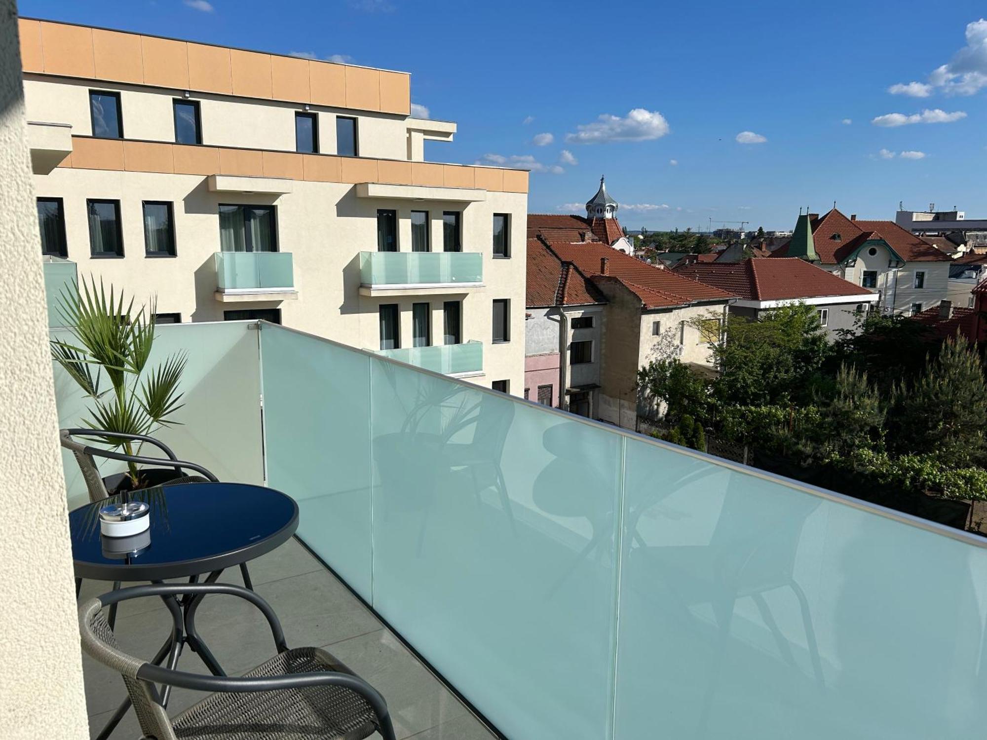 Coquette Studio Central Oradea Exteriör bild